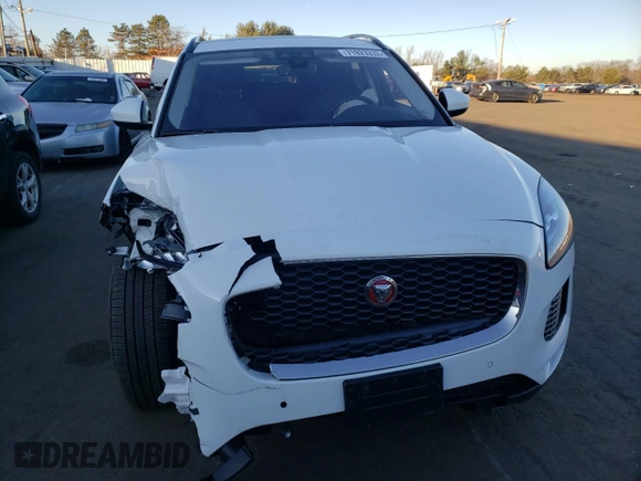 2020 Jaguar E-Pace SE z VIN SADFP2FXXL1014304, wystawiony jako Copart lot #71923332 z przebiegiem 19 450 mil mil oraz . Historia ofert i sprzedaży dostępna na DreamBid. Obrazek 5.