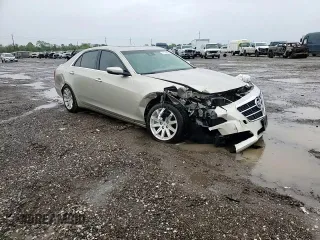 2014 Cadillac CTS Luxury RWD with VIN 1G6AR5S35E0170749, listed as a Copart auction lot 50735645 with 105,638 mi miles and Salvage Title. Bid and sale history available at DreamBid. Image 10.