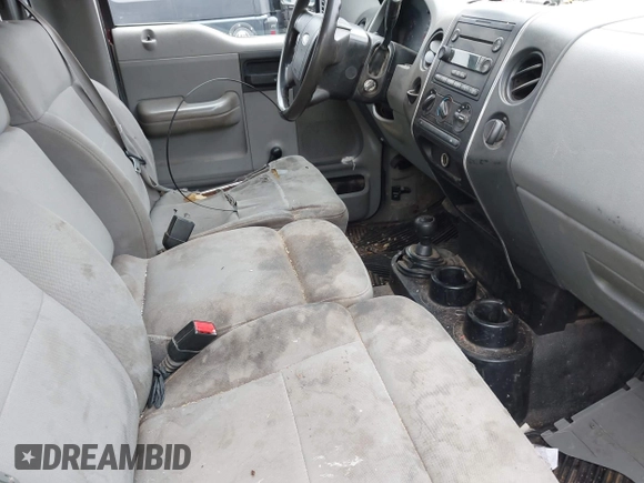 2004 Ford F-150 XL with VIN 1FTRF14W94NC31191, listed as a IAAI auction lot 42348767 with 265,315 mi miles and . Bid and sale history available at DreamBid. Image 5.