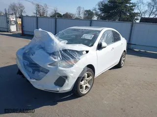 2013 Mazda Mazda3 i Grand Touring with VIN JM1BL1WP3D1783731, listed as a IAAI auction lot 41573753 with 253,424 mi miles. Bid and sale history available at carsss.com. Image 2.