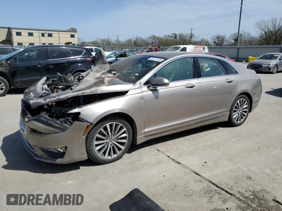 2019 Lincoln MKZ Standard z VIN 3LN6L5A98KR631346, wystawiony jako Copart lot #49717185 z przebiegiem Nie podano mil oraz Nie do naprawy. Historia ofert i sprzedaży dostępna na DreamBid. Obrazek 1.