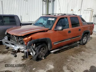 2005 Chevrolet Avalanche Z66 with VIN 3GNEC12Z15G269018, listed as a Copart auction lot 84715854 with Not Provided miles and Salvage Title. Bid and sale history available at carsss.com. Image 1.