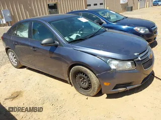 2014 Chevrolet Cruze LS with VIN 1G1PA5SG2E7166403, listed as a IAAI auction lot 42066938 with 124,181 mi miles and . Bid and sale history available at DreamBid. Image 1.