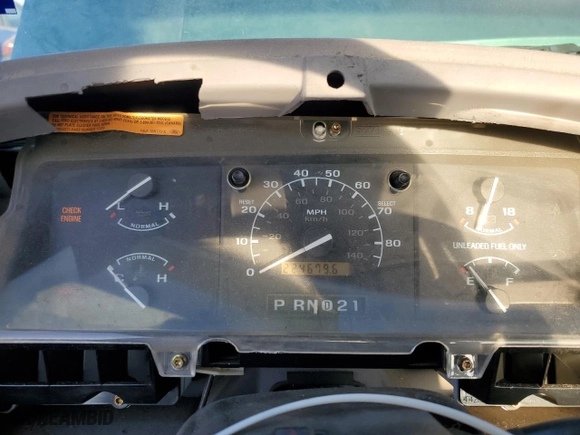 1996 Ford F-150 Special with VIN 1FTEF15N9TLA83512, listed as a Copart auction lot 82428274 with 224,679 mi miles and Salvage Title. Bid and sale history available at carsss.com. Image 9.