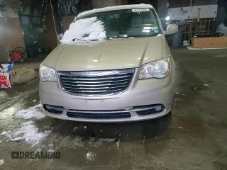 2013 Chrysler Town & Country Touring with VIN 2C4RC1BG9DR559993, listed as a Copart auction lot 46844985 with 112,137 mi miles and Salvage Title. Bid and sale history available at carsss.com. Image 12.