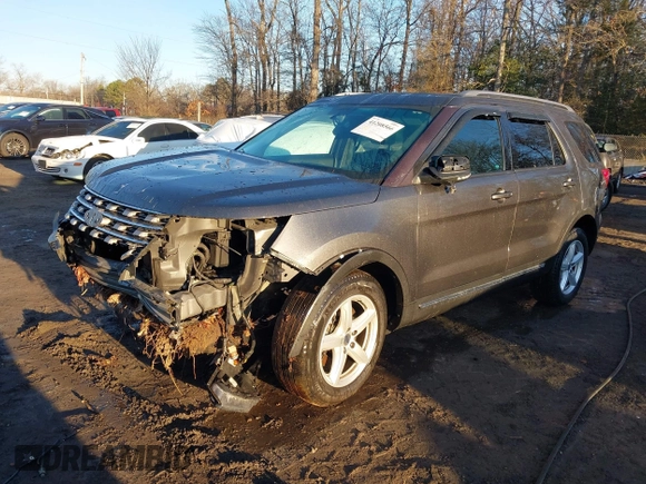 2016 Ford Explorer XLT with VIN 1FM5K8D81GGB38383, listed as a IAAI auction lot 41208566 with 42,752 mi miles and . Bid and sale history available at carsss.com. Image 2.