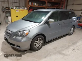 2006 Honda Odyssey EX with VIN 5FNRL38486B090693, listed as a IAAI auction lot 41865491 with 198,104 mi miles. Bid and sale history available at carsss.com. Image 17.