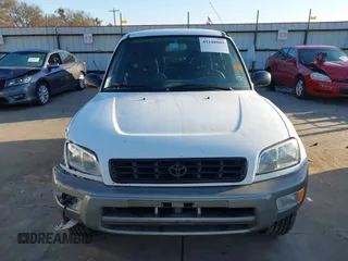 2000 Toyota RAV4 с VIN JT3GP10V1Y0044892, выставлен на аукционе IAAI как лот 41148809 с пробегом 220 848 миль миль и . История ставок и продаж доступна на DreamBid. Изображение 12.