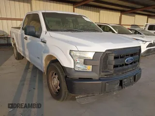 2015 Ford F-150 XL with VIN 1FTEX1CGXFKE20104, listed as a IAAI auction lot 42035347 with 196,674 mi miles. Bid and sale history available at carsss.com. Image 1.