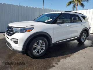 2024 Ford Explorer XLT with VIN 1FMSK7DH7RGA02632, listed as a Copart auction lot 49038645 with 31,704 mi miles and Non Repairable. Bid and sale history available at carsss.com. Image 1.
