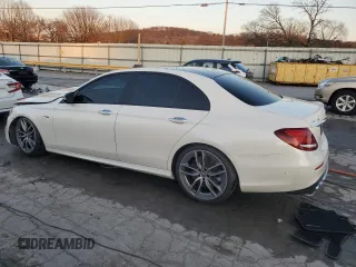2019 Mercedes-Benz E-Class AMG E 53 with VIN WDDZF6BB1KA650949, listed as a Copart auction lot 86445484 with 57,847 mi miles and Salvage Title. Bid and sale history available at carsss.com. Image 2.