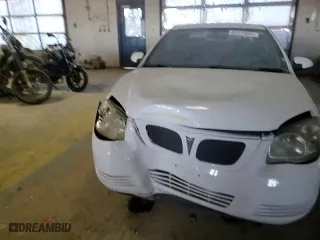 2009 Pontiac G5 with VIN 1G2AS18H997100265, listed as a Copart auction lot 82313054 with 120,191 mi miles and Clean Title. Bid and sale history available at carsss.com. Image 11.