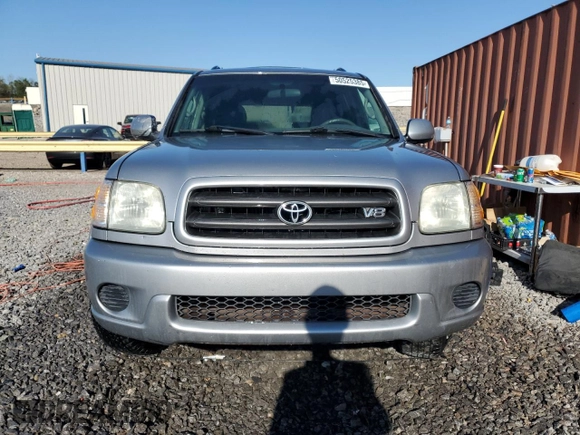 2002 Toyota Sequoia SR5 with VIN 5TDZT34AX2S088252, listed as a Copart auction lot 50525385 with Not Provided miles and Salvage Title. Bid and sale history available at carsss.com. Image 5.
