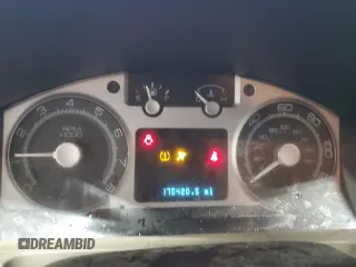 2009 Mercury Mariner с VIN 4M2CU91G19KJ18393, выставлен на аукционе Copart как лот 65282024 с пробегом 175 420 миль миль и Списание • Salvage title. История ставок и продаж доступна на DreamBid. Изображение 9.