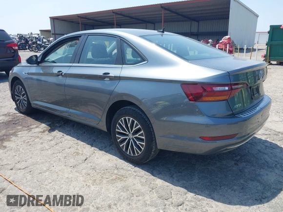 2019 Volkswagen Jetta SEL z VIN 3VWE57BU0KM110267, wystawiony jako IAAI lot #42161272 z przebiegiem 63 955 mil mil oraz . Historia ofert i sprzedaży dostępna na DreamBid. Obrazek 3.