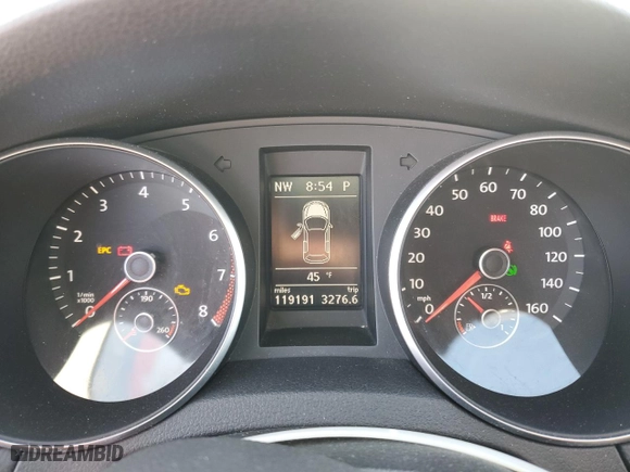2010 Volkswagen Golf with VIN WVWDA7AJ6AW395525, listed as a Copart auction lot 49929685 with 119,191 mi miles and Salvage Title. Bid and sale history available at carsss.com. Image 9.