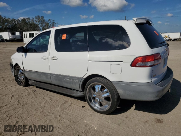 2001 Toyota Sienna CE with VIN 4T3ZF19C71U347363, listed as a Copart auction lot 77733724 with 218,412 mi miles and Non Repairable. Bid and sale history available at carsss.com. Image 2.