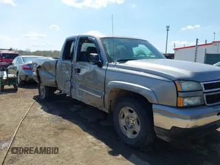 2006 Chevrolet Silverado 1500 LT3 with VIN 1GCEK19Z66Z230380, listed as a IAAI auction lot 42115251 with 169,072 mi miles and . Bid and sale history available at DreamBid. Image 6.