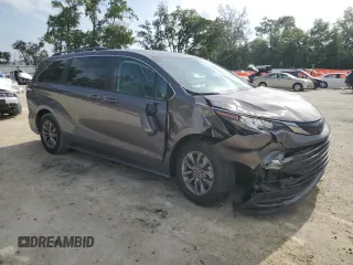 2023 Toyota Sienna LE z VIN 5TDKRKEC9PS178719, wystawiony jako Copart lot #54421745 z przebiegiem 33 530 mil mil oraz Szkoda całkowita • Salvage title. Historia ofert i sprzedaży dostępna na DreamBid. Obrazek 4.