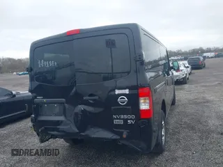 2016 Nissan NV S z VIN 5BZBF0AA8GN852818, wystawiony jako IAAI lot #41957159 z przebiegiem 120 601 mil mil oraz . Historia ofert i sprzedaży dostępna na DreamBid. Obrazek 16.