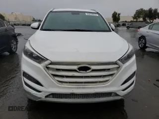2018 Hyundai Tucson SEL Plus with VIN KM8J33A44JU651006, listed as a Copart auction lot 43479015 with 60,855 mi miles and Salvage Title. Bid and sale history available at carsss.com. Image 5.
