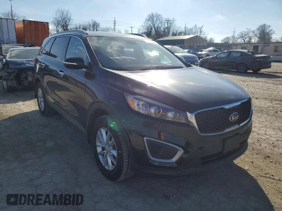2018 Kia Sorento LX with VIN 5XYPG4A36JG350173, listed as a Copart auction lot 87311554 with 126,131 mi miles and Salvage Title. Bid and sale history available at carsss.com. Image 4.