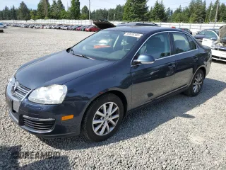 2010 Volkswagen Jetta Limited Edition z VIN 3VWRZ7AJ0AM066279, wystawiony jako Copart lot #59635305 z przebiegiem 115 727 mil mil oraz Szkoda całkowita • Salvage title. Historia ofert i sprzedaży dostępna na DreamBid. Obrazek 1.