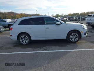 2017 Audi Q7 Premium Plus with VIN WA1LAAF78HD041060, listed as a IAAI auction lot 40892654 with 172,005 mi miles and . Bid and sale history available at DreamBid. Image 13.