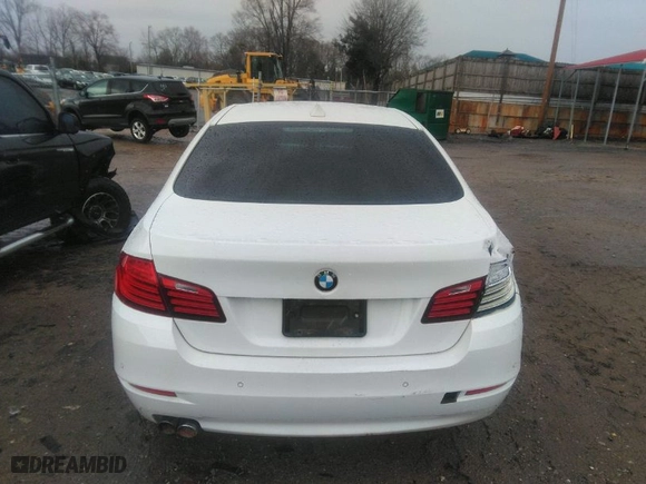 2016 BMW 5 Series 528i with VIN WBA5A5C51GG347357, listed as a IAAI auction lot 41741971 with 151,423 mi miles. Bid and sale history available at carsss.com. Image 16.