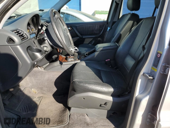 2002 Mercedes-Benz M-Class with VIN 4JGAB54E62A338903, listed as a Copart auction lot 83446494 with 63,255 mi miles and Clean Title. Bid and sale history available at carsss.com. Image 7.