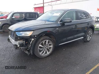 2024 Audi Q5 S line Premium Plus with VIN WA1EAAFY4R2034203, listed as a IAAI auction lot 41788489 with 33,966 mi miles. Bid and sale history available at carsss.com. Image 18.