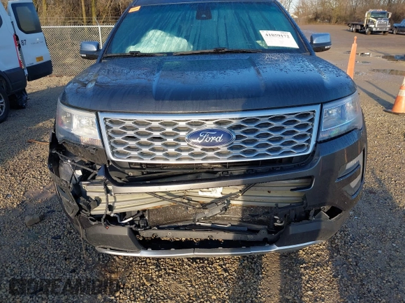2016 Ford Explorer Platinum z VIN 1FM5K8HT8GGC59412, wystawiony jako IAAI lot #41859172 z przebiegiem 101 631 mil mil oraz . Historia ofert i sprzedaży dostępna na DreamBid. Obrazek 6.