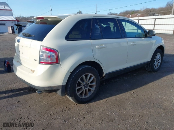 2007 Ford Edge SEL with VIN 2FMDK38C77BB03545, listed as a IAAI auction lot 41811567 with 215,892 mi miles. Bid and sale history available at carsss.com. Image 4.
