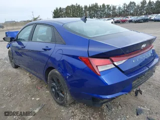 2023 Hyundai Elantra SEL with VIN KMHLM4AG7PU478404, listed as a IAAI auction lot 41737112 with 52,562 mi miles. Bid and sale history available at carsss.com. Image 3.