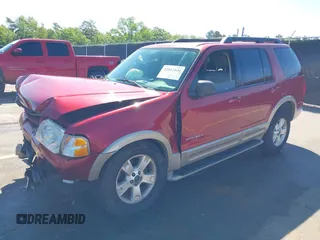 2005 Ford Explorer Eddie Bauer z VIN 1FMDU74W85UB49412, wystawiony jako IAAI lot #42041844 z przebiegiem Nie podano mil oraz . Historia ofert i sprzedaży dostępna na DreamBid. Obrazek 2.