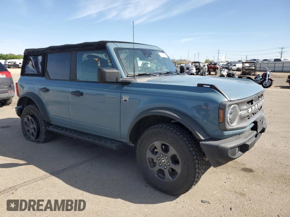 2021 Ford Bronco z VIN 1FMDE5BH4MLA84116, wystawiony jako Copart lot #57151535 z przebiegiem 22 300 mil mil oraz Szkoda całkowita • Salvage title. Historia ofert i sprzedaży dostępna na DreamBid. Obrazek 4.