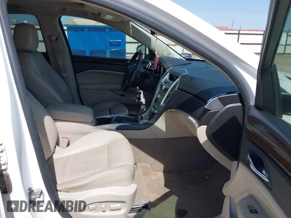 2010 Cadillac SRX Luxury Collection with VIN 3GYFNDEY6AS568050, listed as a IAAI auction lot 42023901 with 159,167 mi miles. Bid and sale history available at carsss.com. Image 5.