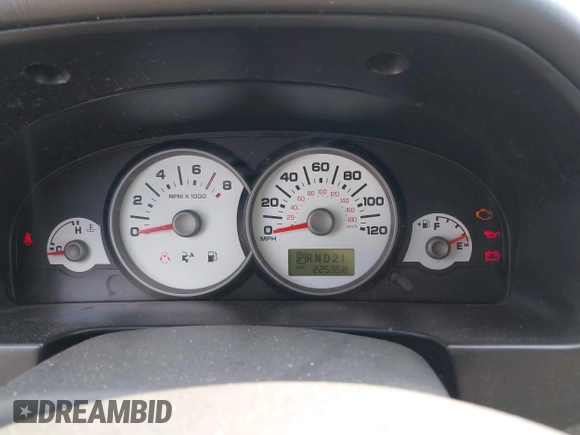 2005 Ford Escape XLT with VIN 1FMYU03195KB77469, listed as a IAAI auction lot 42292011 with 225,358 mi miles and . Bid and sale history available at DreamBid. Image 7.
