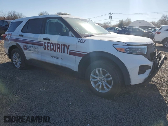 2021 Ford Explorer with VIN 1FMSK8BH4MGA53958, listed as a Copart auction lot 50898095 with 13,406 mi miles and Salvage Title. Bid and sale history available at carsss.com. Image 4.