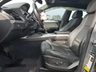 2012 BMW X6 50i z VIN 5UXFG8C53CL590367, wystawiony jako Copart lot #86650664 z przebiegiem Nie podano mil oraz Szkoda całkowita • Salvage title. Historia ofert i sprzedaży dostępna na DreamBid. Obrazek 7.