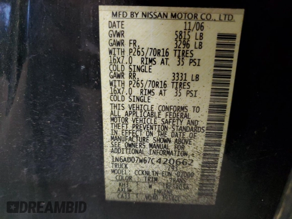 2007 Nissan Frontier Nismo z VIN 1N6AD07W67C420662, wystawiony jako Copart lot #63526435 z przebiegiem 181 109 mil mil oraz Czysty tytuł • Clean title. Historia ofert i sprzedaży dostępna na DreamBid. Obrazek 13.