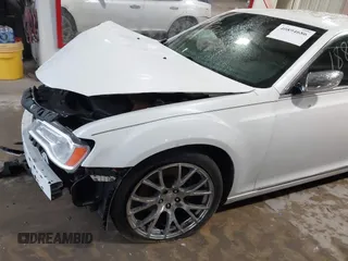 2012 Chrysler 300 with VIN 2C3CCAET0CH188519, listed as a IAAI auction lot 40894686 with 101,980 mi miles. Bid and sale history available at carsss.com. Image 20.