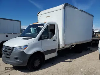 2022 Mercedes-Benz Sprinter Chassis with VIN W1X9E33Y1NN205090, listed as a Copart auction lot 45237035 with Not Provided miles and Salvage Title. Bid and sale history available at carsss.com. Image 1.