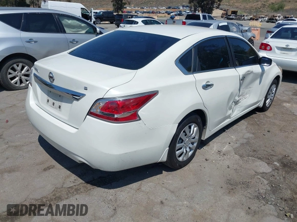 2015 Nissan Altima S with VIN 1N4AL3AP9FC572240, listed as a IAAI auction lot 42137686 with 164,611 mi miles and . Bid and sale history available at DreamBid. Image 4.