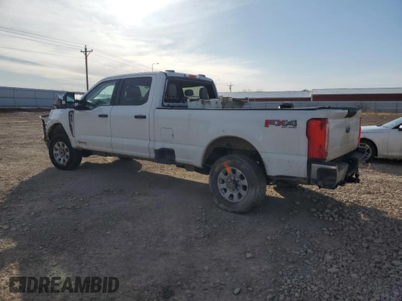 2024 Ford F-350 XL с VIN 1FT8W3BT1REE21588, выставлен на аукционе Copart как лот 47617935 с пробегом 11 223 миль миль и Списание • Salvage title. История ставок и продаж доступна на DreamBid. Изображение 2.