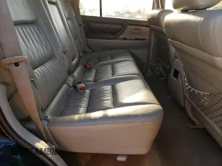 1998 Toyota Land Cruiser with VIN JT3HT05JXW0017185, listed as a Copart auction lot 84230274 with 234,747 mi miles and Clean Title. Bid and sale history available at carsss.com. Image 11.