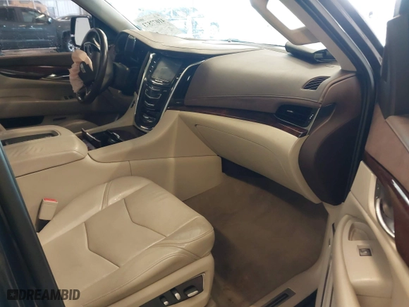 2016 Cadillac Escalade Premium Collection with VIN 1GYS4CKJ3GR108780, listed as a IAAI auction lot 41077573 with 1 mi miles. Bid and sale history available at carsss.com. Image 5.