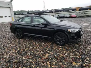 2024 Volkswagen Jetta SE with VIN 3VW7M7BU8RM017969, listed as a Copart auction lot 65220575 with 6,236 mi miles and Salvage title. Bid and sale history available at DreamBid. Image 14.