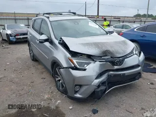 2018 Toyota RAV4 XLE with VIN JTMWFREV7JJ203609, listed as a IAAI auction lot 41938100 with 51,021 mi miles. Bid and sale history available at carsss.com. Image 1.