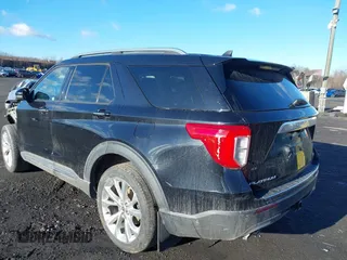 2021 Ford Explorer Platinum with VIN 1FM5K8HC8MGB86120, listed as a IAAI auction lot 41822179 with 58,848 mi miles. Bid and sale history available at carsss.com. Image 3.
